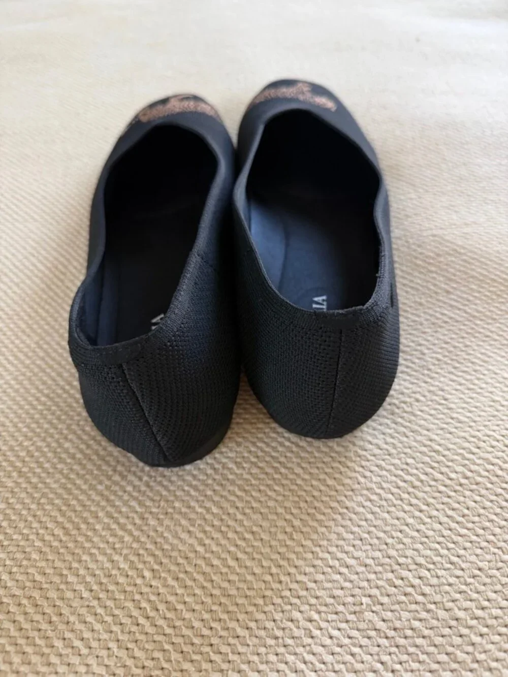 Vivaia Black Leopard Embroidered Knit Flats Women’s Slip-On Shoes - Picture 8 of 9